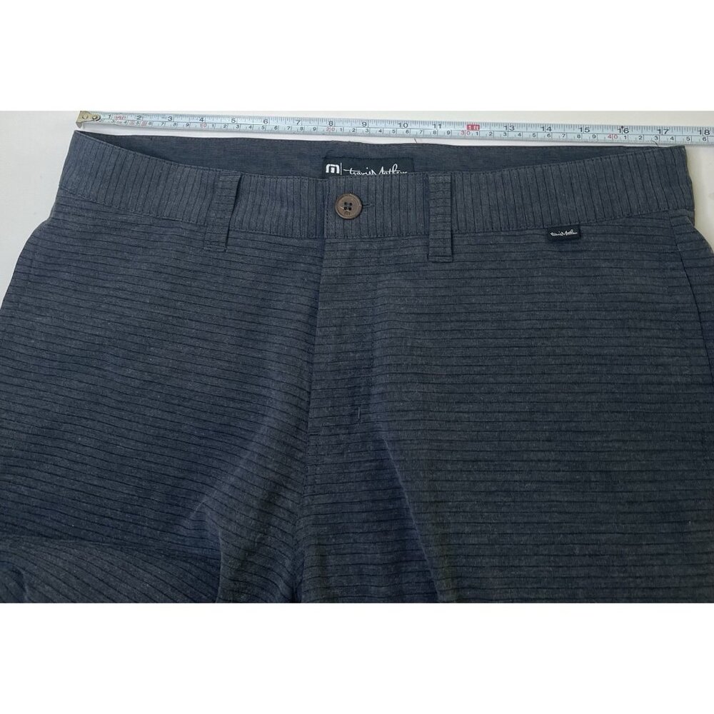 Travis Mathew Shorts Mens 34” L Dark Gray Striped Golf 9.5” Inseam Stretch - Picture 4 of 7